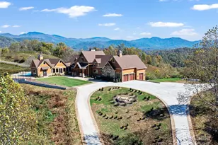 946 Ridge Rd, Green Mountain, NC 28740 - Photo 9