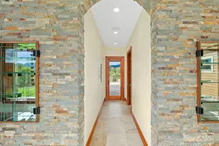 946 Ridge Rd, Green Mountain, NC 28740 - Photo 27