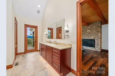 946 Ridge Road, Green Mountain, NC 28740 - Photo 21