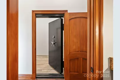 946 Ridge Road, Green Mountain, NC 28740 - Photo 43