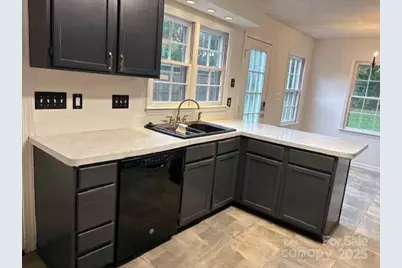 5324 Donnefield Drive, Charlotte, NC 28227 - Photo 9