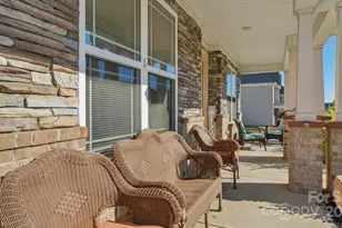 483 Hunton Forest Dr, Concord, NC 28027 - Photo 3