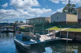 349 Taylorsville Beach Ct, Taylorsville, NC 28681 - Photo 27