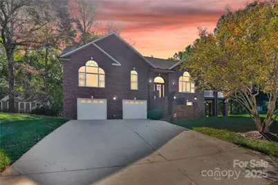 221 Grayrock Drive, Statesville, NC 28677 - Photo 3