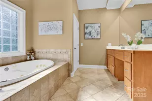 221 Grayrock Dr, Statesville, NC 28677 - Photo 21