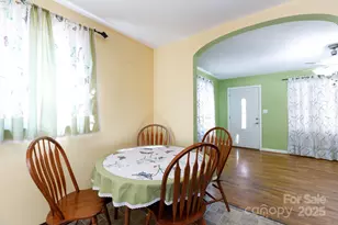 1213 Essex St, Gastonia, NC 28052 - Photo 7