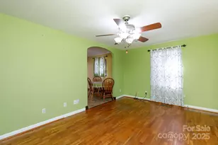 1213 Essex St, Gastonia, NC 28052 - Photo 5