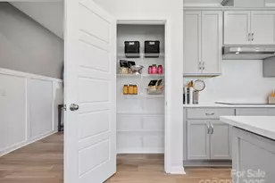 613 Webster Ln, Cramerton, NC 28032 - Photo 9