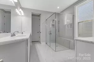 13214 Cozy Ct, Charlotte, NC 28215 - Photo 25