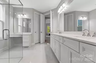 13214 Cozy Ct, Charlotte, NC 28215 - Photo 27