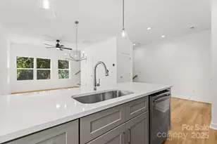 3936 Hager Dr, Charlotte, NC 28208 - Photo 9