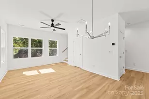 3936 Hager Dr, Charlotte, NC 28208 - Photo 17