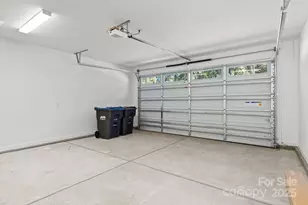 3936 Hager Dr, Charlotte, NC 28208 - Photo 13