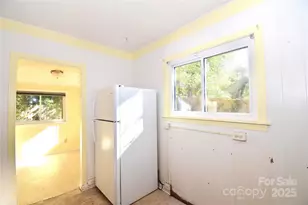 26 Dogwood Ct, Asheville, NC 28805 - Photo 7