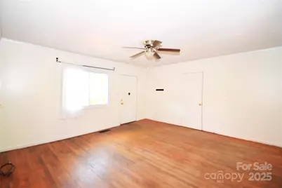 26 Dogwood Court, Asheville, NC 28805 - Photo 3