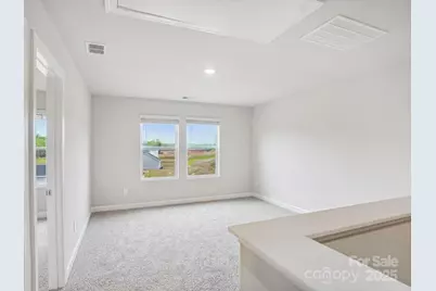 2100 Sunflower Circle, Newton, NC 28658 - Photo 11