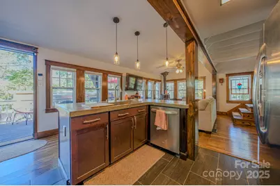 597 Tomahawk Avenue, Black Mountain, NC 28711 - Photo 23