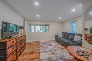 597 Tomahawk Ave, Black Mountain, NC 28711 - Photo 33