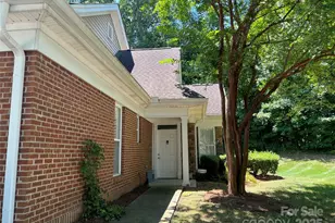 10925 Casetta Dr, Matthews, NC 28105 - Photo 3