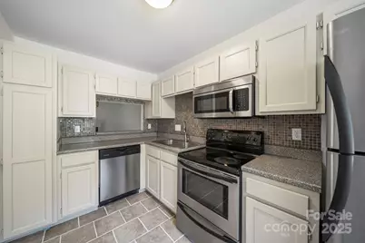 8217 Pineville Matthews Road, Charlotte, NC 28226 - Photo 9