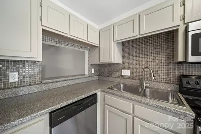 8217 Pineville Matthews Road, Charlotte, NC 28226 - Photo 7