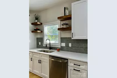 502 S Skyland Drive, Bessemer City, NC 28016 - Photo 11