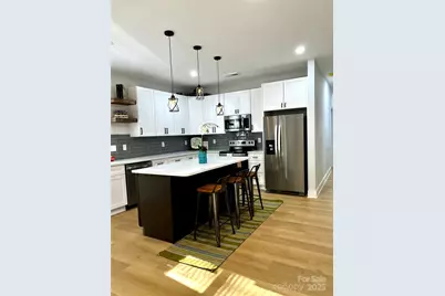 502 S Skyland Drive, Bessemer City, NC 28016 - Photo 5