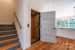 233 Broadway St, Asheville, NC 28801 - Photo 21