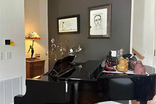 233 Broadway St, Asheville, NC 28801 - Photo 17