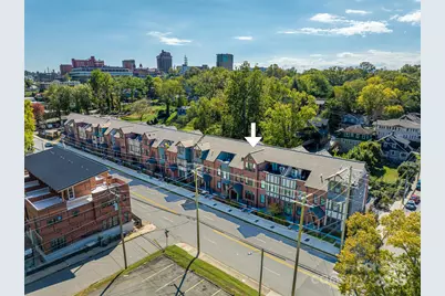 233 Broadway Street, Asheville, NC 28801 - Photo 3