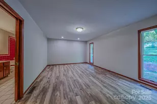 35 Byrd Rd, Candler, NC 28715 - Photo 31