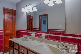 35 Byrd Rd, Candler, NC 28715 - Photo 35