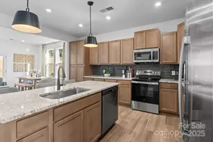 7713 Ethora Wy, Charlotte, NC 28216 - Photo 3