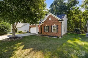 2032 Galty Ln, Charlotte, NC 28270 - Photo 3