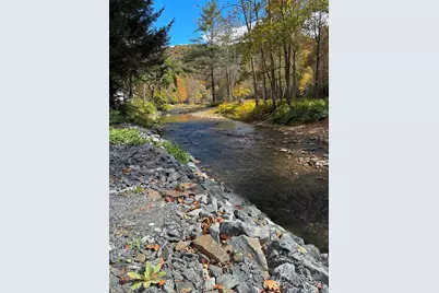 999 Hwy 19E Highway N, Newland, NC 28657 - Photo 11