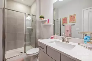 912 Mary Max Dr, Davidson, NC 28036 - Photo 5