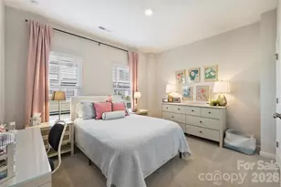 912 Mary Max Dr, Davidson, NC 28036 - Photo 5