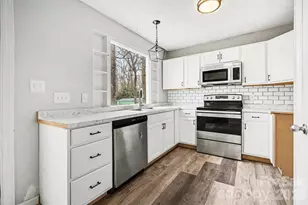 8011 Beacon Hills Rd, Indian Trail, NC 28079 - Photo 9