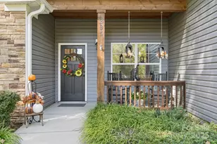 295 Worthington Dr, Mount Ulla, NC 28125 - Photo 5