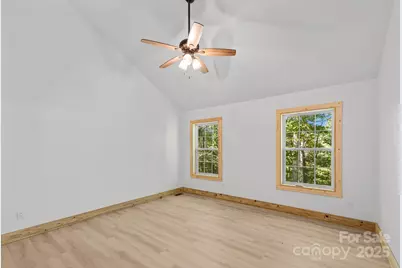 1036 Williamsburg Drive, Lenoir, NC 28645 - Photo 17