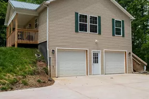 1036 Williamsburg Dr, Lenoir, NC 28645 - Photo 5