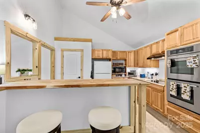 1036 Williamsburg Drive, Lenoir, NC 28645 - Photo 11