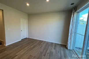 5616 Axil Ln, Charlotte, NC 28269 - Photo 5