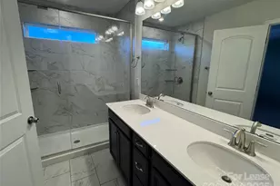 5616 Axil Ln, Charlotte, NC 28269 - Photo 7