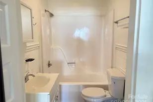 212 Kimball St, Kannapolis, NC 28081 - Photo 9