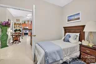 4412 Glenlea Commons Dr, Charlotte, NC 28216 - Photo 11