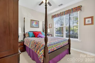 4412 Glenlea Commons Drive, Charlotte, NC 28216 - Photo 9