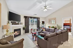 4412 Glenlea Commons Dr, Charlotte, NC 28216 - Photo 17