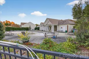 4412 Glenlea Commons Dr, Charlotte, NC 28216 - Photo 39