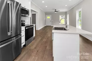 114 Orchard St, Old Fort, NC 28762 - Photo 3